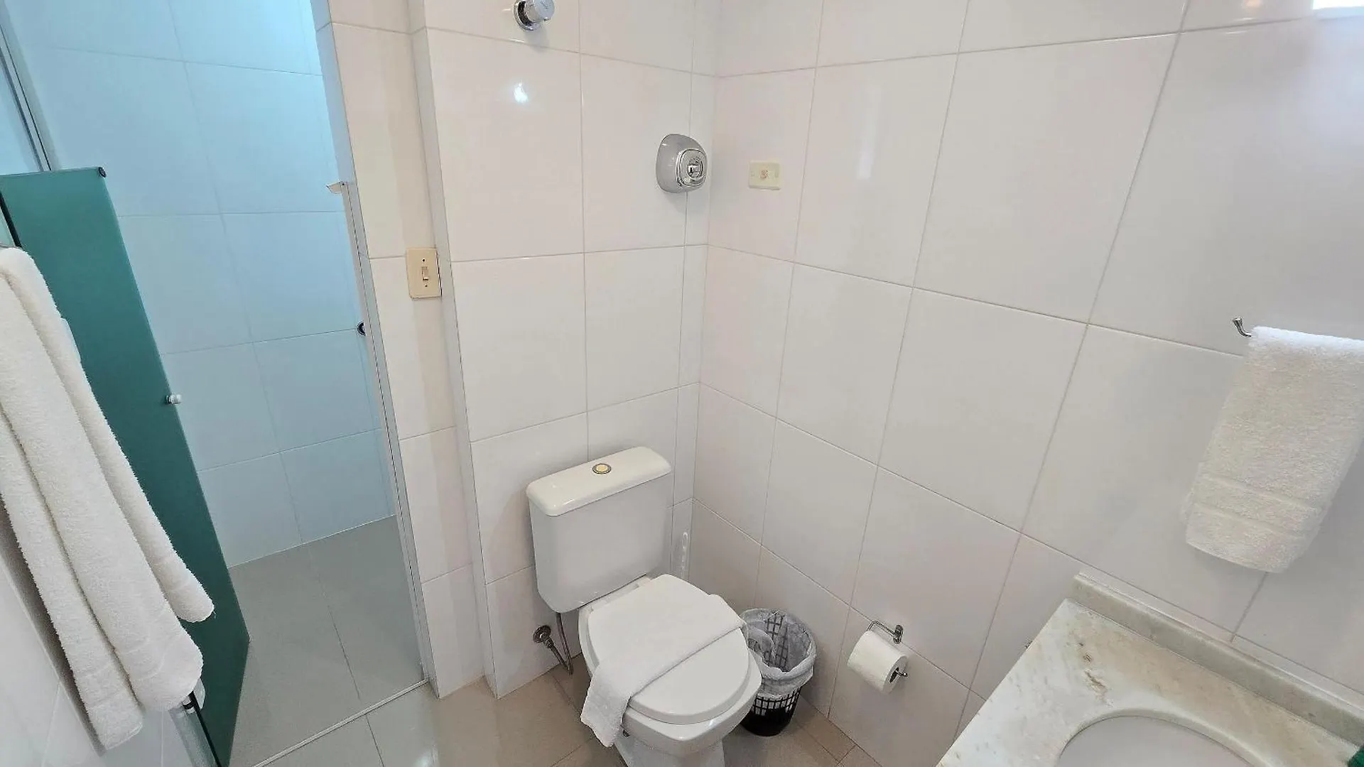 Apartamento Apt 401 Frente Mar Roda Gigante 3 Quartos Balneário Camboriú