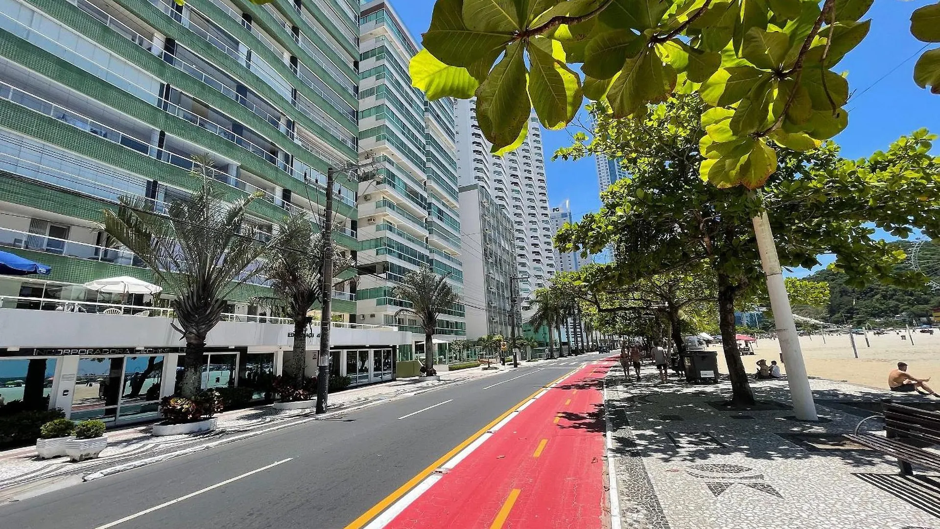 Apartamento Apt 401 Frente Mar Roda Gigante 3 Quartos Balneário Camboriú